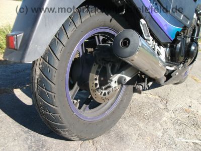 Kawasaki_GPX_600_R_schwarz-blau_ZX600C_Unfall_gepflegt_-_wie_GPZ_GPX_ZX_500_600_750_900_R_A_B_C_83.jpg