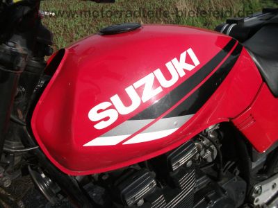 Suzuki_GSX_400_E_rot_GK53C_3x_Koffer_GIVI_Schuh_Auspuff_orig__4440,_Motor_K_504_-_wie_GSX_GS_250_400_450_X_E_L_13.jpg