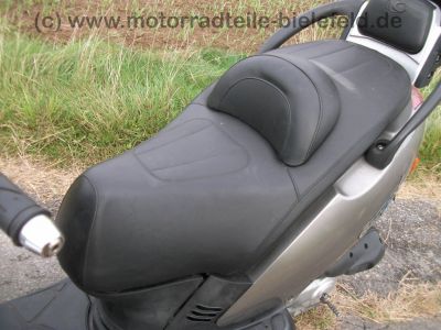 Kymco_Grandink_Grand_Dink_50_Mofa_Roller_GIVI_Topcase_-_wie_Grand_Dink_Grandink_125_250_18.jpg