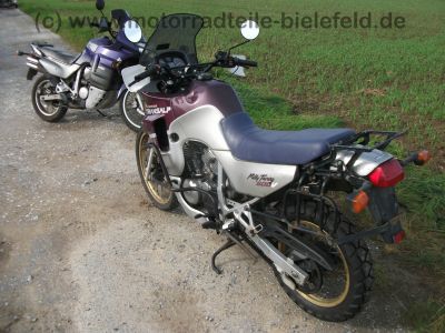 Honda_XL_600_V_Transalp_PD06_Sturzbuegel_Gepaecktraeger_hohe_Scheibe_-_wie_PD10_54.jpg