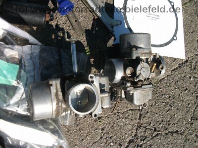 Honda_CX_500_blau_original_Ur-Guelle_Extras_Gepaecktraeger_-_wie_CX_500_650_C_E_PC01_PC06_19.jpg