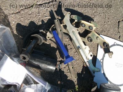 Honda_CX_500_blau_original_Ur-Guelle_Extras_Gepaecktraeger_-_wie_CX_500_650_C_E_PC01_PC06_22.jpg