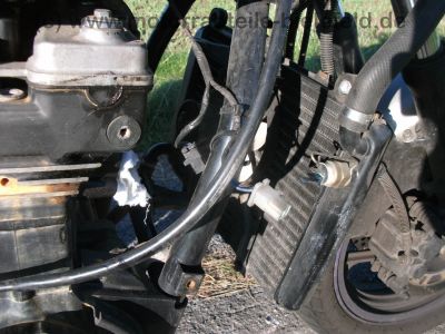 Kawasaki_GPX_600_R_ZX_600_C_schwarz-gruen_Umfaller_-__wie_GPZ_GPX_ZX_500_600_750_900_A_B_C_D_R_110.jpg
