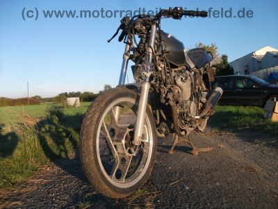 Yamaha_XJ_600_51J_Sturz_Extras_2__Lacksatz_rot_-_wie_3KM_3KN_4V8_XJ_400_550_750_900_80.jpg