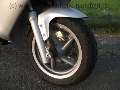 Aprilia_LEONARDO_125_150_ZD4MB_Roller_Scooter_wie_Scarabeo_Cargo_SR_50_125_150_ST_113.jpg