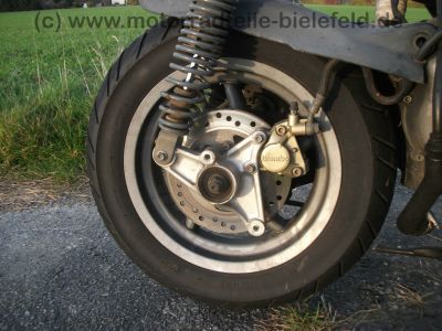 Aprilia_LEONARDO_125_150_ZD4MB_Roller_Scooter_wie_Scarabeo_Cargo_SR_50_125_150_ST_122.jpg