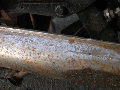 Honda_CB_250_K4_B4_rot_HESTRI_30PS_-_wie_CB_CL_SL_250_350_450_K_K0_K1_K2_K3_K4_110.jpg