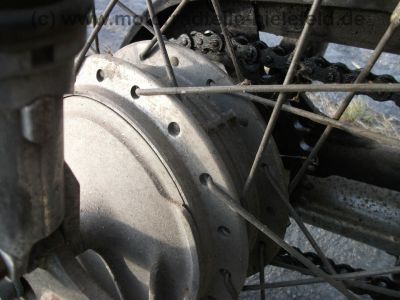 Honda_CB_250_K4_B4_rot_HESTRI_30PS_-_wie_CB_CL_SL_250_350_450_K_K0_K1_K2_K3_K4_114.jpg