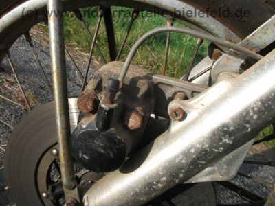 Honda_CB_250_K4_B4_rot_HESTRI_30PS_-_wie_CB_CL_SL_250_350_450_K_K0_K1_K2_K3_K4_20.jpg