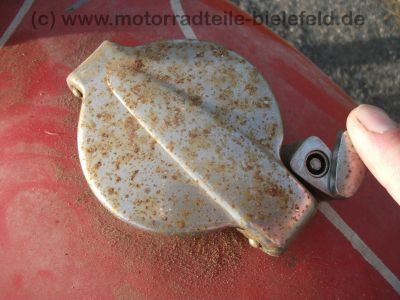 Honda_CB_250_K4_B4_rot_HESTRI_30PS_-_wie_CB_CL_SL_250_350_450_K_K0_K1_K2_K3_K4_32.jpg