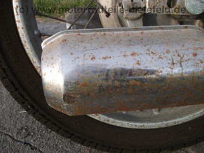 Honda_CB_250_K4_B4_rot_HESTRI_30PS_-_wie_CB_CL_SL_250_350_450_K_K0_K1_K2_K3_K4_88.jpg