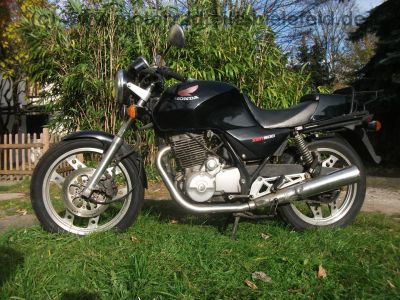 Honda_XBR_500_PC15_schwarz_original_Sozius-Abdeckung_Gepaecktraeger_-_wie_XBR_500_S_GB_500_Clubman_PC16_RFVC_Einzylinder_20.jpg