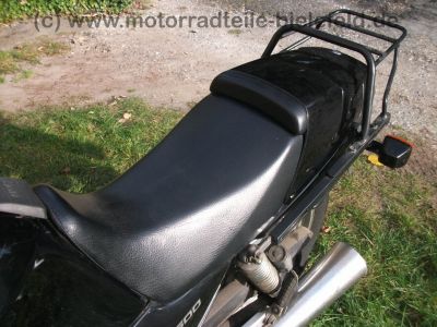 Honda_XBR_500_PC15_schwarz_original_Sozius-Abdeckung_Gepaecktraeger_-_wie_XBR_500_S_GB_500_Clubman_PC16_RFVC_Einzylinder_35.jpg