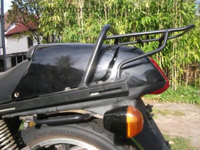 Honda_XBR_500_PC15_schwarz_original_Sozius-Abdeckung_Gepaecktraeger_-_wie_XBR_500_S_GB_500_Clubman_PC16_RFVC_Einzylinder_75.jpg