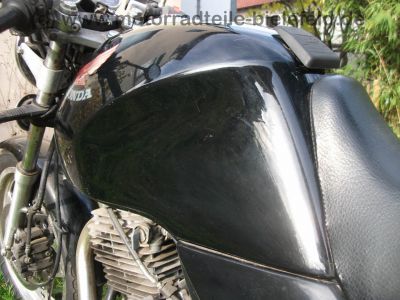 Honda_XBR_500_PC15_schwarz_original_Sozius-Abdeckung_Gepaecktraeger_-_wie_XBR_500_S_GB_500_Clubman_PC16_RFVC_Einzylinder_91.jpg