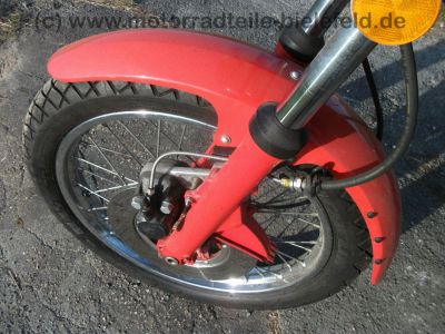 Honda_CJ_250_T_rot_Gepaecktraeger_Lenkungsdaempfer_Verkleidung_M-Lenker_13kW_o__20kW_-_wie_CB_CJ_250_350_360_T_G_17.jpg