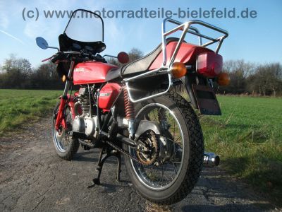 Honda_CJ_250_T_rot_Gepaecktraeger_Lenkungsdaempfer_Verkleidung_M-Lenker_13kW_o__20kW_-_wie_CB_CJ_250_350_360_T_G_2.jpg