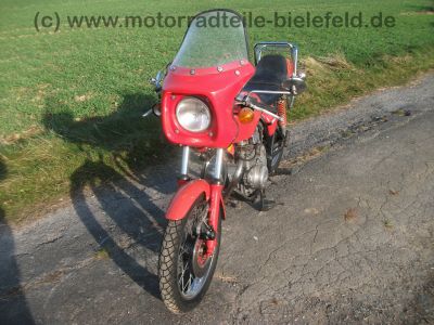 Honda_CJ_250_T_rot_Gepaecktraeger_Lenkungsdaempfer_Verkleidung_M-Lenker_13kW_o__20kW_-_wie_CB_CJ_250_350_360_T_G_4.jpg