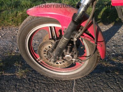Kawasaki_GPZ_750_UT_rot_KZ_750_A1_A2_ZX_750_A_-_wie_Z_KZ_GPz_LTD_400_550_750_1100_UT_E_A_B_93.jpg