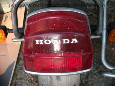 Honda_CX_500_Teile_Rickman_Henke_Voll-Verkleidung_MK_II_III_V_Schuh_Koffer_Traegersystem_Lucas_H4_Lampe_16.jpg