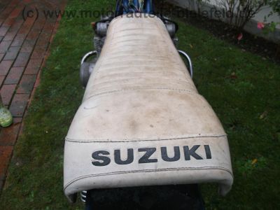 Suzuki_GS_550_D_nackt_Gussraeder_Giuliari_Sitzbank_-_wie_GS_400_500_550_750_B_C_D_E_ET_54.jpg