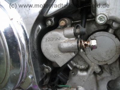 Suzuki_VS_700_Intruder_VP51A_Motor_P502_mit_Anlasser_Lichtmaschine_Wasserpumpe_engine_starter_generator_-_wie_VS_600_750_800_GLF_21.jpg