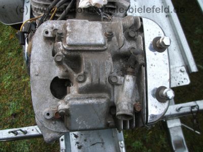 Suzuki_VS_700_Intruder_VP51A_Motor_P502_mit_Anlasser_Lichtmaschine_Wasserpumpe_engine_starter_generator_-_wie_VS_600_750_800_GLF_7.jpg