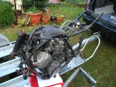 Honda_VT_500_E_PC11_Teile_Rahmen_Motor_Anlasser_Vergaser_wie_PC08_Ersatzteile_3.jpg
