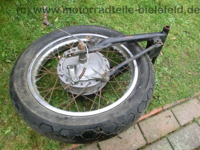 Yamaha_XS_650_Typ_447_Motor_Anlasser_Kicker_Rahmen_Schwinge_Vorderrad_Hinterrad_Bremsen_13.jpg