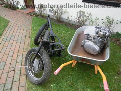 Yamaha_XS_650_Typ_447_Motor_Anlasser_Kicker_Rahmen_Schwinge_Vorderrad_Hinterrad_Bremsen_3.jpg