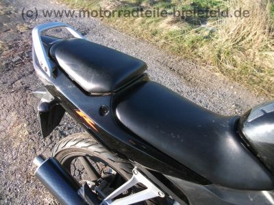 Honda_CBR_125_R_JC34_schwarz_80kmh_-_wie_CBF_CG_CBX_CBZ_125_JC_18_22_23_27_29_40_51.jpg