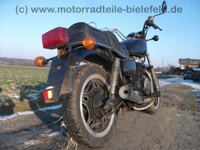 Honda_CM_400_T_NC01_schwarz_Chopper_Ratte_-_wie_CB_CM_125_185_200_250_400_450_T_N_C_Bobber_Basis_51.jpg