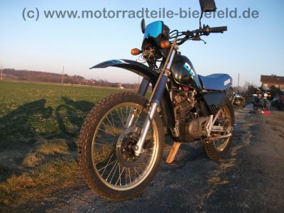 Suzuki_DR_250_S_original_schwarz_SJ42A_-_wie_GN_DR_125_250_400_500_S_SE_SP_370_23.jpg