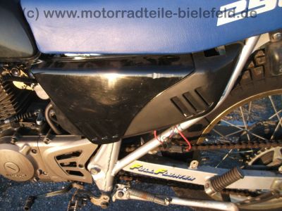 Suzuki_DR_250_S_original_schwarz_SJ42A_-_wie_GN_DR_125_250_400_500_S_SE_SP_370_30.jpg