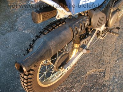 Suzuki_DR_250_S_original_schwarz_SJ42A_-_wie_GN_DR_125_250_400_500_S_SE_SP_370_83.jpg