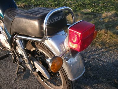 Suzuki_GN_125_SE_gruen_NF41A_-_wie_GN_DR_125_250_S_SE_SF43B_SF44A_VanVan_13.jpg