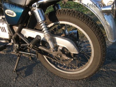 Suzuki_GN_125_SE_gruen_NF41A_-_wie_GN_DR_125_250_S_SE_SF43B_SF44A_VanVan_15.jpg