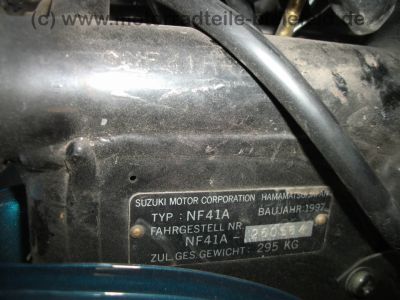 Suzuki_GN_125_SE_gruen_NF41A_-_wie_GN_DR_125_250_S_SE_SF43B_SF44A_VanVan_77.jpg