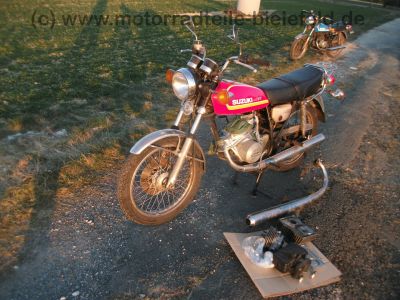 Suzuki_GT_185_original_rot_2-Takt_-_wie_GP_GT_125_200_X5_250_X7_11.jpg