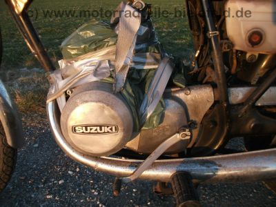 Suzuki_GT_185_original_rot_2-Takt_-_wie_GP_GT_125_200_X5_250_X7_37.jpg