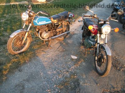 Suzuki_GT_185_original_rot_2-Takt_-_wie_GP_GT_125_200_X5_250_X7_6.jpg