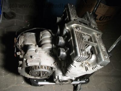 Motor_engine_moteur_Yamaha_XJ_900_F_31A_-_wie_58L_4BB_18.jpg