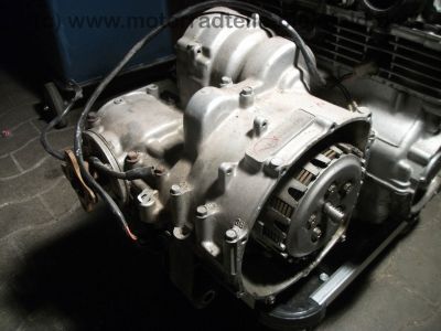 Motor_engine_moteur_Yamaha_XJ_900_F_31A_-_wie_58L_4BB_5.jpg