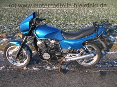 Honda_VT_500_E_PC11_hellblau_25kW_Gepaecktraeger_orig__Auspuff_HMMF9_E_7.jpg