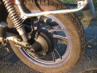 Yamaha_XJ_650_4K0_blau_Kardan-Tourer_Schuh_Koffer-Traeger_-_wie_XJ_400_500_550_600_700_750_Maxim_Radian_SECA_51J_3KN_4V8_3KM_11M_41Y_15.jpg
