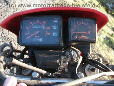 Honda_XL_600_R_PD03_Enduro_original_rot_33kW_-_wie_XL_XR_200_250_350_400_500_600_650_R_RM_LM_MD11_ND03_PE04_PD04_77.jpg