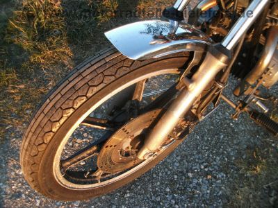 Kawasaki_KZ_440_A_LTD_Chopper_schwarz_Twin_vorverlegte_Fussrastenanlage_-_wie_KZ_Z_LTD_250_400_440_A_B_C_H_LTD_30.jpg