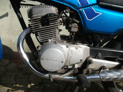 Honda_CB_125_T_blau_11kW_15PS_BOE_Drosselung_-_wie_CB_CM_125_185_200_C_T_T2_64.jpg