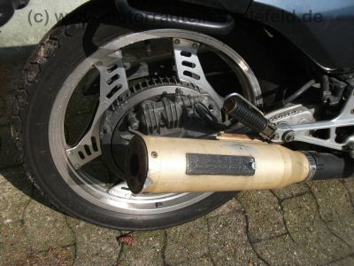 Honda_CBX_550_F_PC04_blau_OSIRIS_Laser_Auspuff_4in1_Magura_Lenker_Stahlflex_Bremsleitung_25kW_34PS_Drosselung_BOE_33.jpg