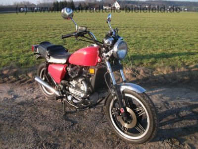 Honda_CX_500_C_PC01_rot_Custom_Chopper_orig__Auspuff_HM_449_462_1a_Chrom-Teile_63.jpg